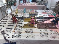 -肆兮眼镜·蔡司·徕卡战略合作店(大坪店)