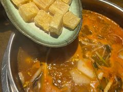 酸汤鱼火锅-阿婉贵州苗家酸汤鱼(梅林店)