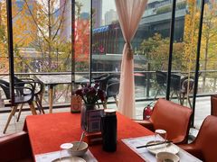 靠窗位-赵小姐丨新中餐(曲江店)