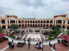 -佛罗伦萨小镇广佛名品奥特莱斯(疏港路店)