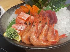 -枝魯枝魯自助料理