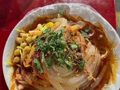 -乌恰市场(彩虹商场店)