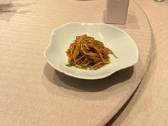 -品悦酒店(三林古镇店)
