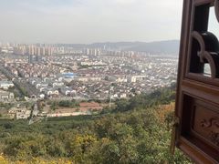 -灵岩山风景区