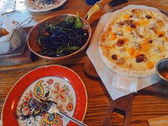 -I HOLIC艾豪丽披萨(KKone店)