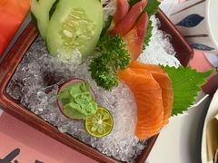-花漫里日式餐厅(南安中骏店)