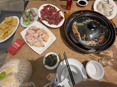 -濠轩阁特色生蚝火锅总店
