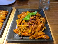 三杯蘑菇鸡-中8楼风尚云南菜(颐堤港店)
