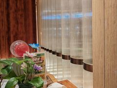 -云海肴·汽锅鸡·云南菜(浦江欢乐颂店)