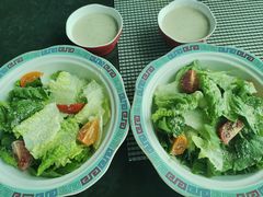-亚洲国际大酒店·云顶阁旋转自助餐厅