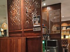 -泉畔人家·老济南经典鲁菜(大明湖店)