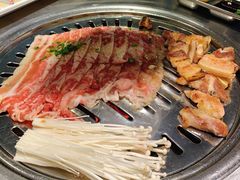 -韩聚屋韩国烤肉餐厅(新北万达店)