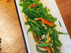 -云海肴·汽锅鸡·云南菜(天山百盛优客店)