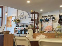 -C.Y Cafe