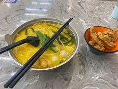 -汤小云火锅米线(钻汇广场店)