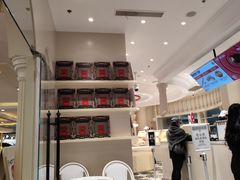 -HOT CRUSH趁热集合·现烤面包(环球港店)