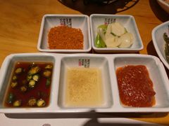 -唯成•韩国炭火烤肉 유성고기