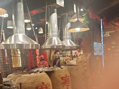 -破瓦寒窑·地摊烤羊排