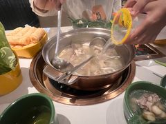 -润园四季椰子鸡火锅(南山海岸城店)