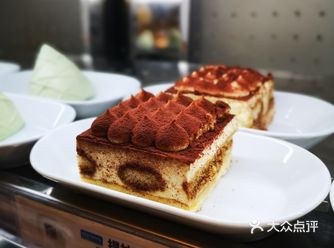 我就是来吃的，顺便买点东西