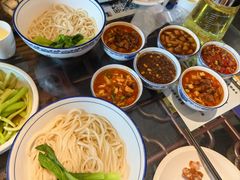 -关中灞道面(柳林居小区店)