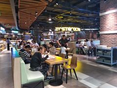 大堂-食通天美食广场(华润万象城店)