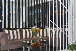 -飞雨言美容美发