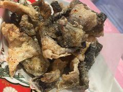 椒盐炸鱼皮-行家海鲜火锅酒家(静安寺店)