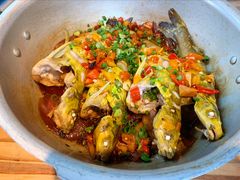 高压黄骨鱼-唐伯虎新派湘菜馆(石夏时代广场店)