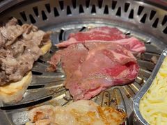 -木槿花韩式炭烤·熟成肉工坊(孙文东路店)