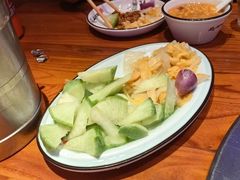 -山河屯铁锅炖(哈西站店)