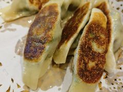 素锅贴-峨嵋小镇·川菜(勒泰中心店)