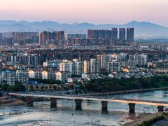 -叠彩山景区