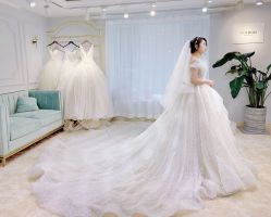 -艾慕婚纱礼服馆(和平店)