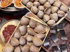 -围炉肉舍•炭烤活鳗•丹东海鲜烤肉(步行街店)