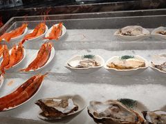-雍容荟帝王蟹活龙虾展台自助(IFS黑金店)