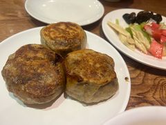 -清真吴记门钉肉饼·喜多利