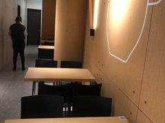 -麦当劳(中山公园龙之梦店)