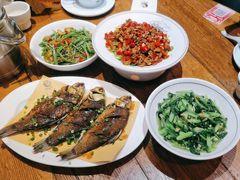 -黄泥岗·黄陂农家菜(百步亭店)