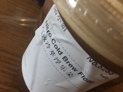 -星巴克臻选(莘庄仲盛店)