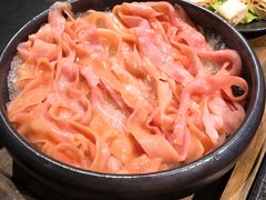 -渝涯重庆豆花老火锅(中赢国际店)