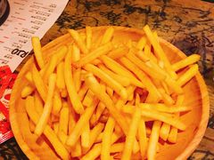 -Helens海伦司小酒馆(津湾广场店)