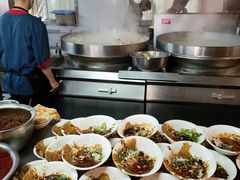 自助取餐区-小街天府