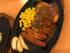 香辣烤肠配黑椒鸡排-萨莉亚意式餐厅(深圳北站店)