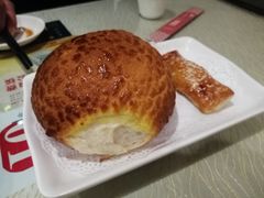 香港菠萝油包-香港威特瑞茶餐厅(小白楼音乐厅店)