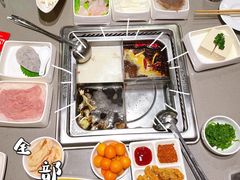 -海底捞火锅(杭州萧山宝龙广场店)