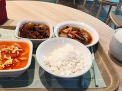 -老乡鸡(上海品尊国际中心店)