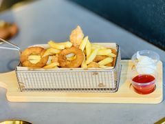 -INNS BAR 音乐酒吧餐厅