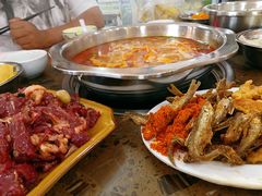 -黄利砖万峰林布依特色酸笋牛肉馆