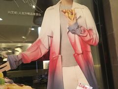 -必胜客(WOW中心城店)